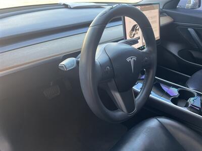 2020 Tesla Model 3 Standard Range Plus - Photo 17 - North Hollywood, CA 91601