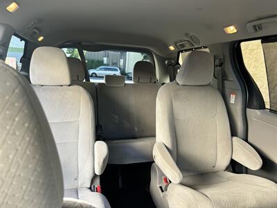 2015 Toyota Sienna LE 7-Passenger   - Photo 15 - North Hollywood, CA 91601