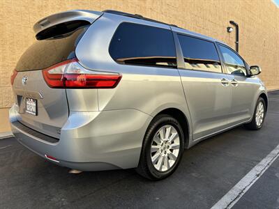 2015 Toyota Sienna LE 7-Passenger   - Photo 3 - North Hollywood, CA 91601