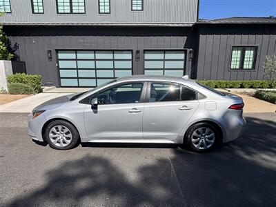 2021 Toyota Corolla LE - Photo 2 - North Hollywood, CA 91601