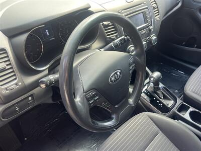 2017 Kia Forte LX - Photo 18 - North Hollywood, CA 91601