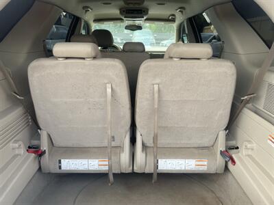 2005 Ford Freestyle SEL   - Photo 10 - North Hollywood, CA 91601