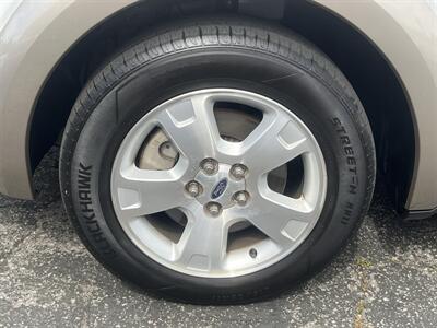 2005 Ford Freestyle SEL   - Photo 42 - North Hollywood, CA 91601