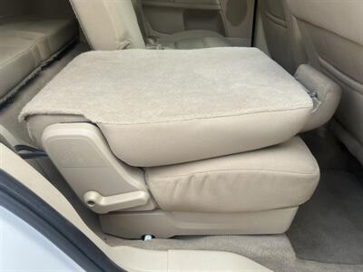 2005 Ford Freestyle SEL   - Photo 36 - North Hollywood, CA 91601