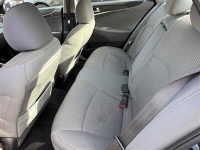 2013 Hyundai SONATA GLS   - Photo 9 - North Hollywood, CA 91601