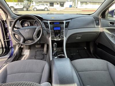 2013 Hyundai SONATA GLS   - Photo 8 - North Hollywood, CA 91601