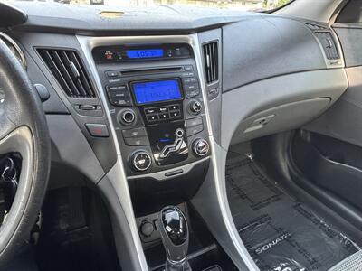 2013 Hyundai SONATA GLS   - Photo 11 - North Hollywood, CA 91601