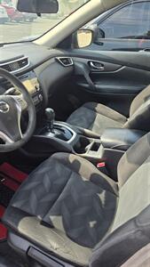 2014 Nissan Rogue S   - Photo 4 - North Hollywood, CA 91601