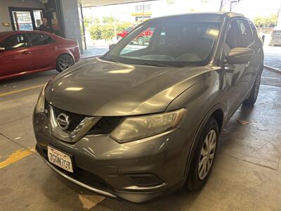 2014 Nissan Rogue S   - Photo 6 - North Hollywood, CA 91601