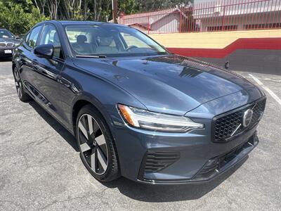 2024 Volvo S60 Recharge T8 Ultimate Dark The - Photo 2 - North Hollywood, CA 91601
