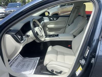 2024 Volvo S60 Recharge T8 Ultimate Dark The - Photo 19 - North Hollywood, CA 91601