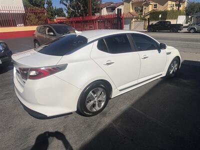 2016 Kia Optima Hybrid - Photo 5 - North Hollywood, CA 91601