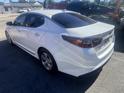 2016 Kia Optima Hybrid - Photo 3 - North Hollywood, CA 91601