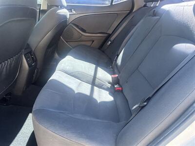 2016 Kia Optima Hybrid - Photo 8 - North Hollywood, CA 91601