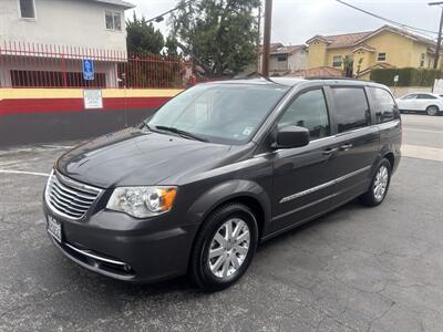 2016 Chrysler Town & Country Touring Van