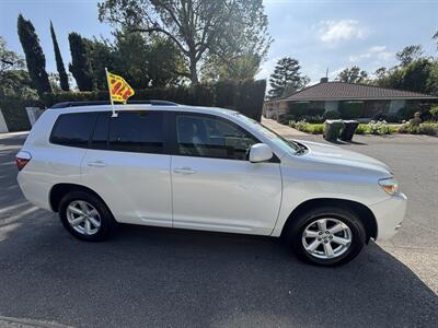 2010 Toyota Highlander SE - Photo 3 - North Hollywood, CA 91601