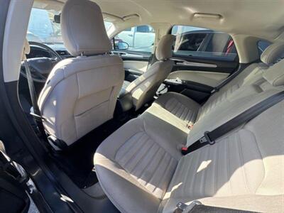 2019 Ford Fusion S   - Photo 5 - North Hollywood, CA 91601
