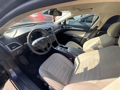 2019 Ford Fusion S   - Photo 7 - North Hollywood, CA 91601