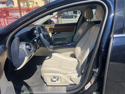 2011 Jaguar XJL Supercharged   - Photo 16 - North Hollywood, CA 91601