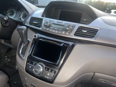 2015 Honda Odyssey Touring   - Photo 38 - North Hollywood, CA 91601