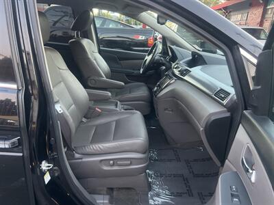 2015 Honda Odyssey Touring   - Photo 30 - North Hollywood, CA 91601