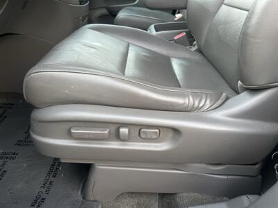 2015 Honda Odyssey Touring   - Photo 11 - North Hollywood, CA 91601