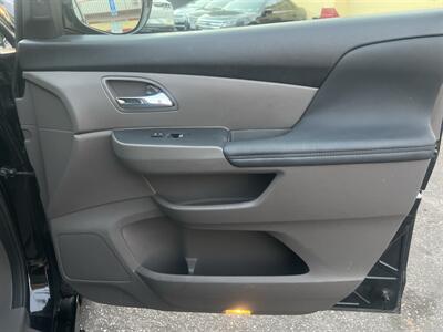2015 Honda Odyssey Touring   - Photo 34 - North Hollywood, CA 91601