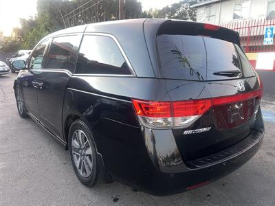 2015 Honda Odyssey Touring   - Photo 2 - North Hollywood, CA 91601