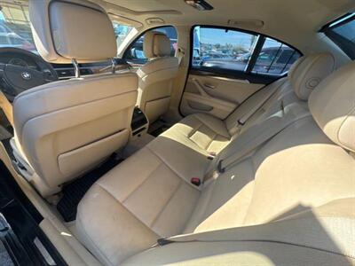 2011 BMW 528i - Photo 6 - North Hollywood, CA 91601