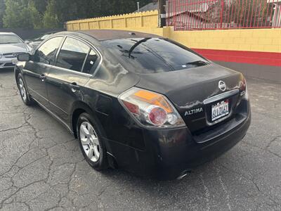 2009 Nissan Altima 2.5SL   - Photo 9 - North Hollywood, CA 91601