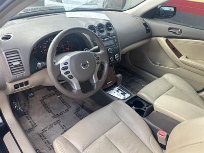 2009 Nissan Altima 2.5SL   - Photo 12 - North Hollywood, CA 91601