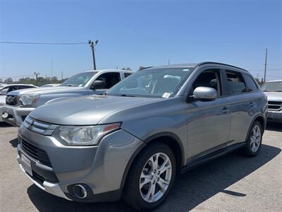 2015 Mitsubishi Outlander SE SUV