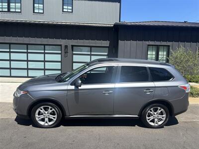 2015 Mitsubishi Outlander SE - Photo 2 - North Hollywood, CA 91601
