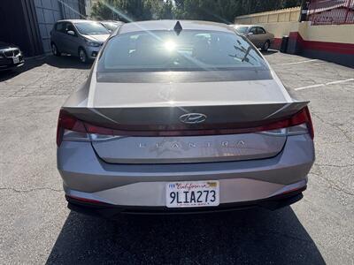 2021 Hyundai ELANTRA SEL - Photo 2 - North Hollywood, CA 91601