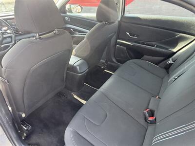 2021 Hyundai ELANTRA SEL - Photo 9 - North Hollywood, CA 91601