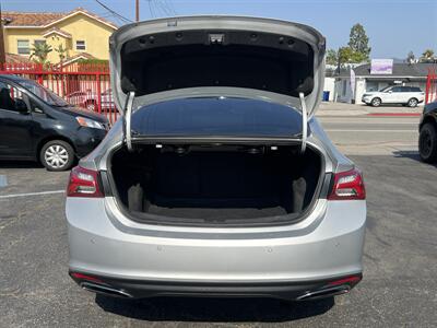 2020 Chevrolet Malibu Premier   - Photo 10 - North Hollywood, CA 91601