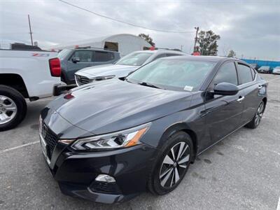 2022 Nissan Altima 2.5 SV Sedan