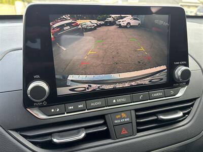 2022 Nissan Altima 2.5 SV   - Photo 14 - North Hollywood, CA 91601