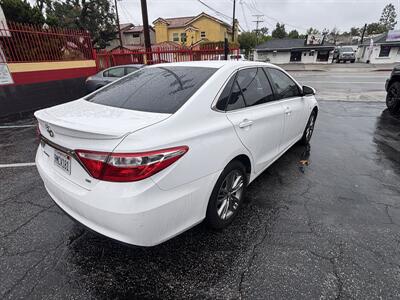 2016 Toyota Camry SE   - Photo 6 - North Hollywood, CA 91601