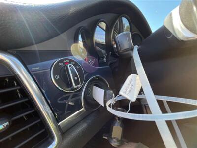 2015 Porsche Panamera 4 - Photo 10 - North Hollywood, CA 91601