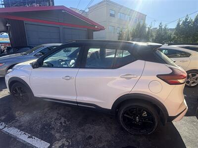 2023 Nissan Kicks SR - Photo 2 - North Hollywood, CA 91601