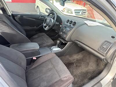 2012 Nissan Altima 2.5 S - Photo 2 - North Hollywood, CA 91601