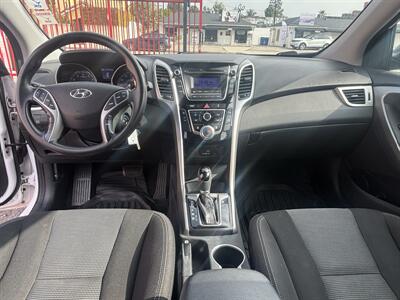 2017 Hyundai ELANTRA GT - Photo 17 - North Hollywood, CA 91601