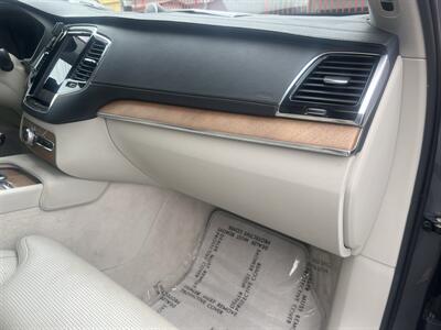2016 Volvo XC60 T5 Drive-E Platinum - Photo 43 - North Hollywood, CA 91601