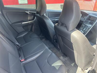 2016 Volvo XC60 T5 Drive-E Platinum   - Photo 12 - North Hollywood, CA 91601