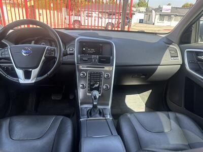 2016 Volvo XC60 T5 Drive-E Platinum   - Photo 26 - North Hollywood, CA 91601
