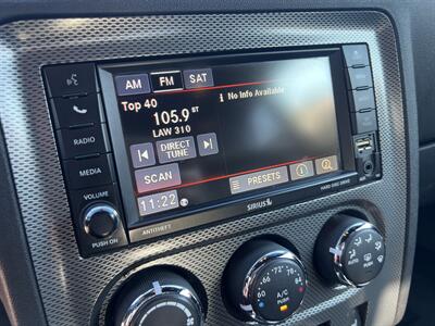 2013 Dodge Challenger R/T   - Photo 19 - North Hollywood, CA 91601