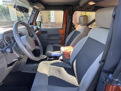 2010 Jeep Wrangler Rubicon   - Photo 13 - North Hollywood, CA 91601