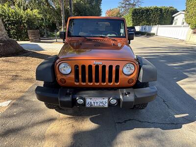 2010 Jeep Wrangler Rubicon   - Photo 8 - North Hollywood, CA 91601