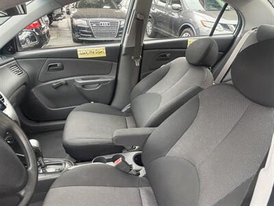 2007 Kia Rio LX   - Photo 12 - North Hollywood, CA 91601